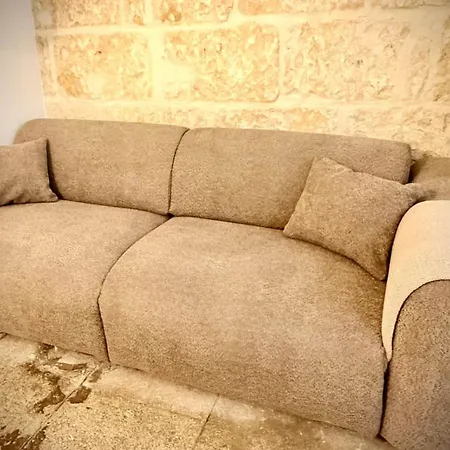 La Gardianne Saint-Laurent-dʼAigouze